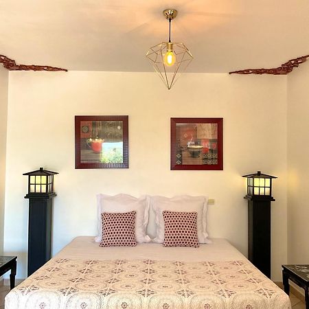 Chambres D'Hotes Les Noisetiers Digne-les-Bains Dış mekan fotoğraf