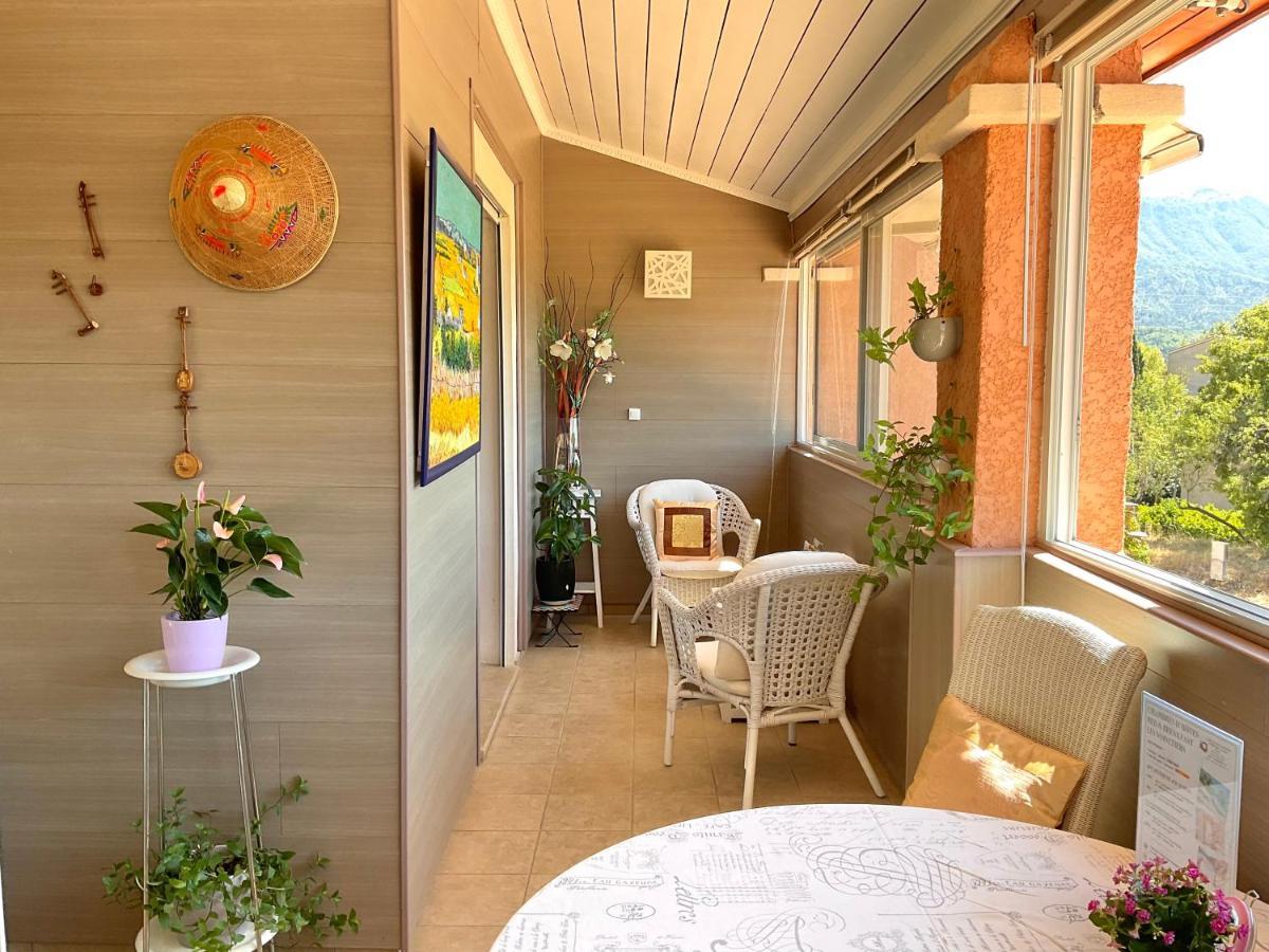 Chambres D'Hotes Les Noisetiers Digne-les-Bains Dış mekan fotoğraf