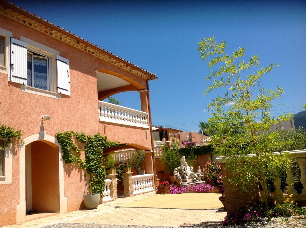 Chambres D'Hotes Les Noisetiers Digne-les-Bains Dış mekan fotoğraf