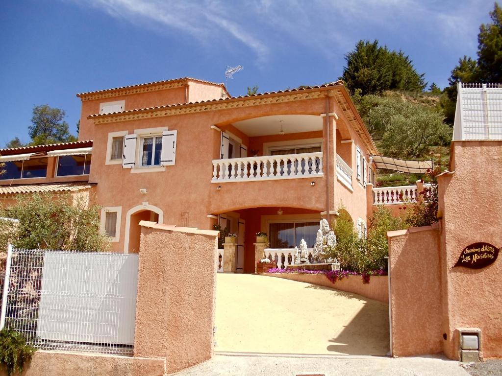 Chambres D'Hotes Les Noisetiers Digne-les-Bains Dış mekan fotoğraf